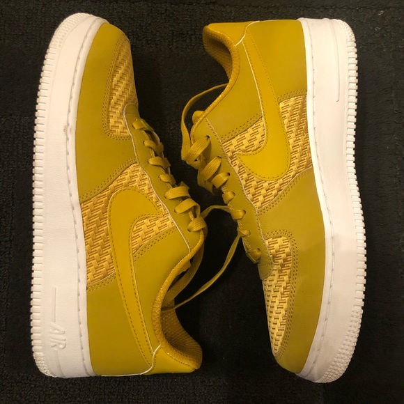 mustard af1